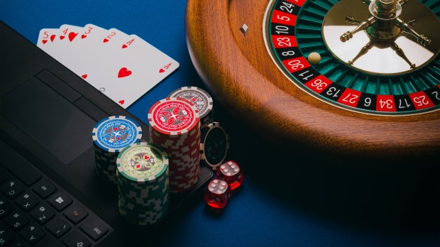 What online gambling is legal in Nevada?, online casino vegas